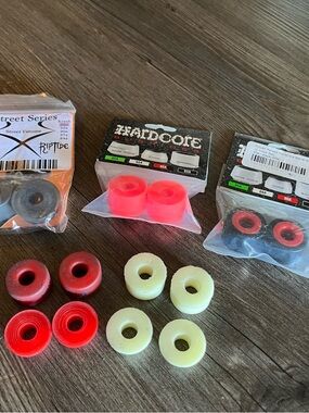 Skateboard truck bushings bundle